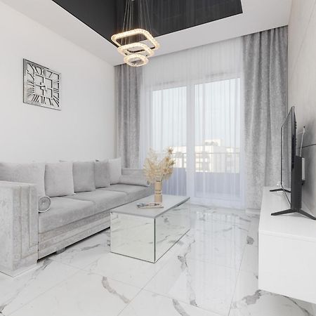 Elegant Apartments With Balcony & Parking Warsaw By Noclegi Renters Zewnętrze zdjęcie