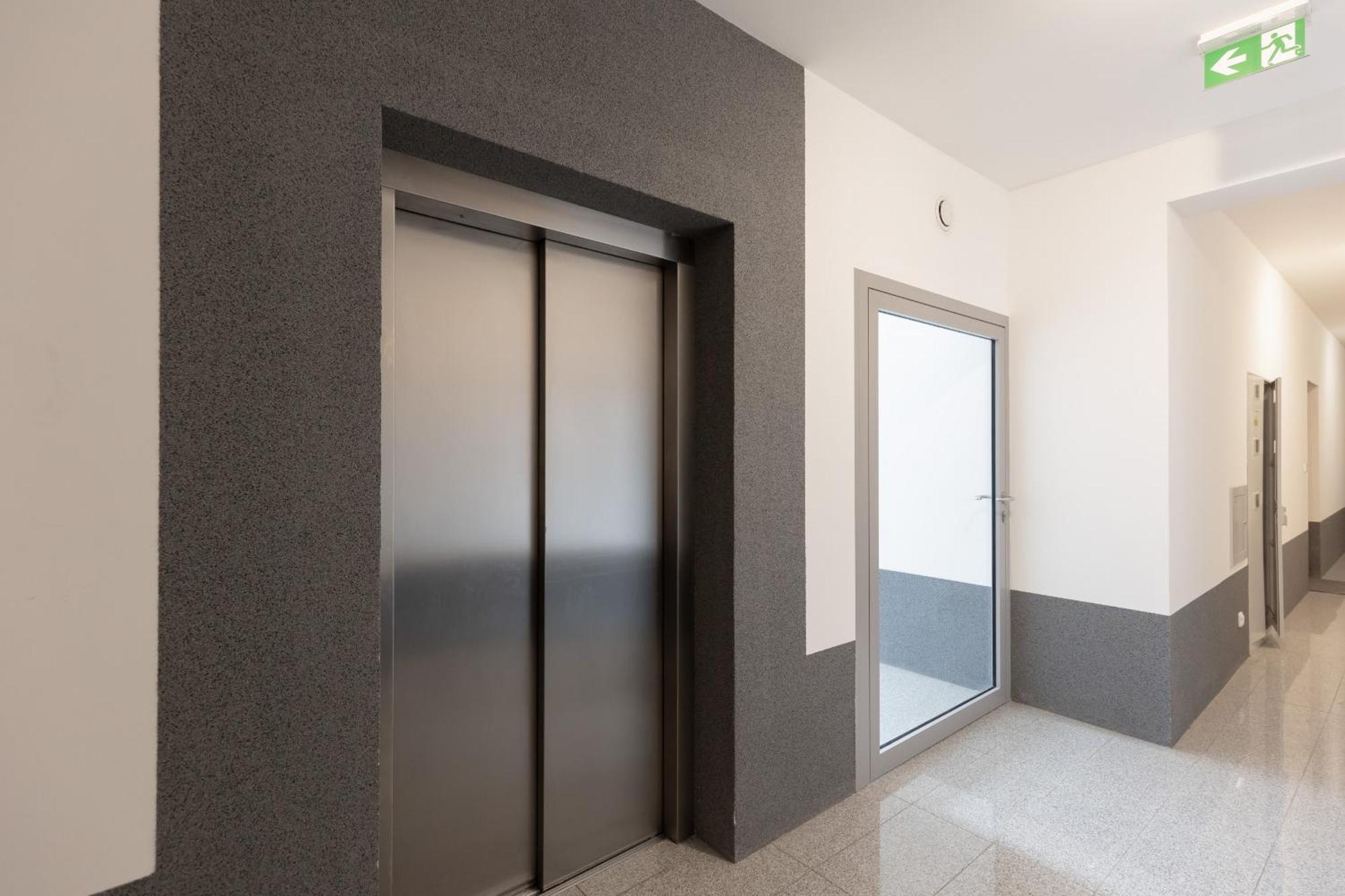 Elegant Apartments With Balcony & Parking Warsaw By Noclegi Renters Zewnętrze zdjęcie